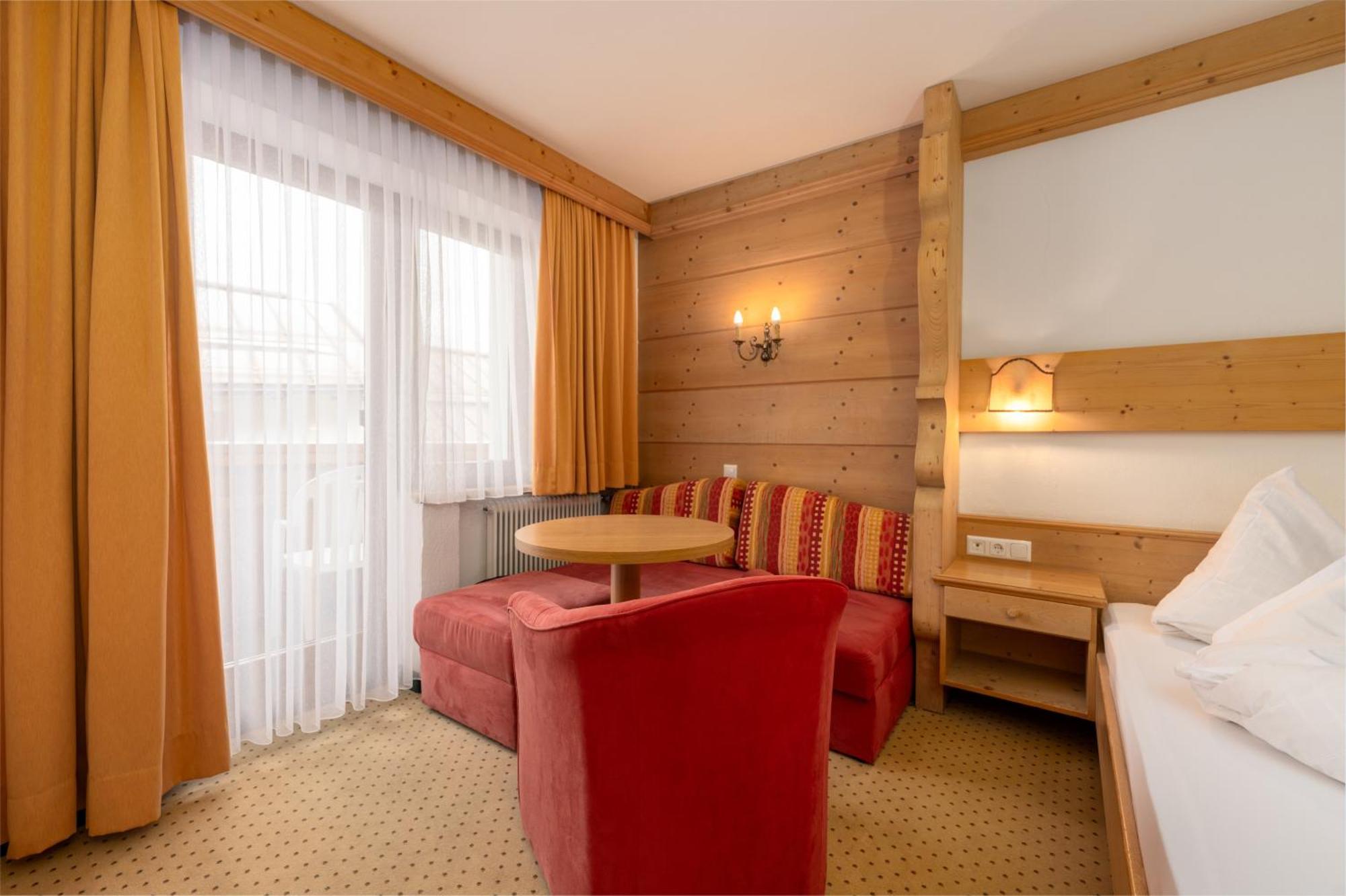 נאודרס Hotel Schwarzer Adler מראה חיצוני תמונה