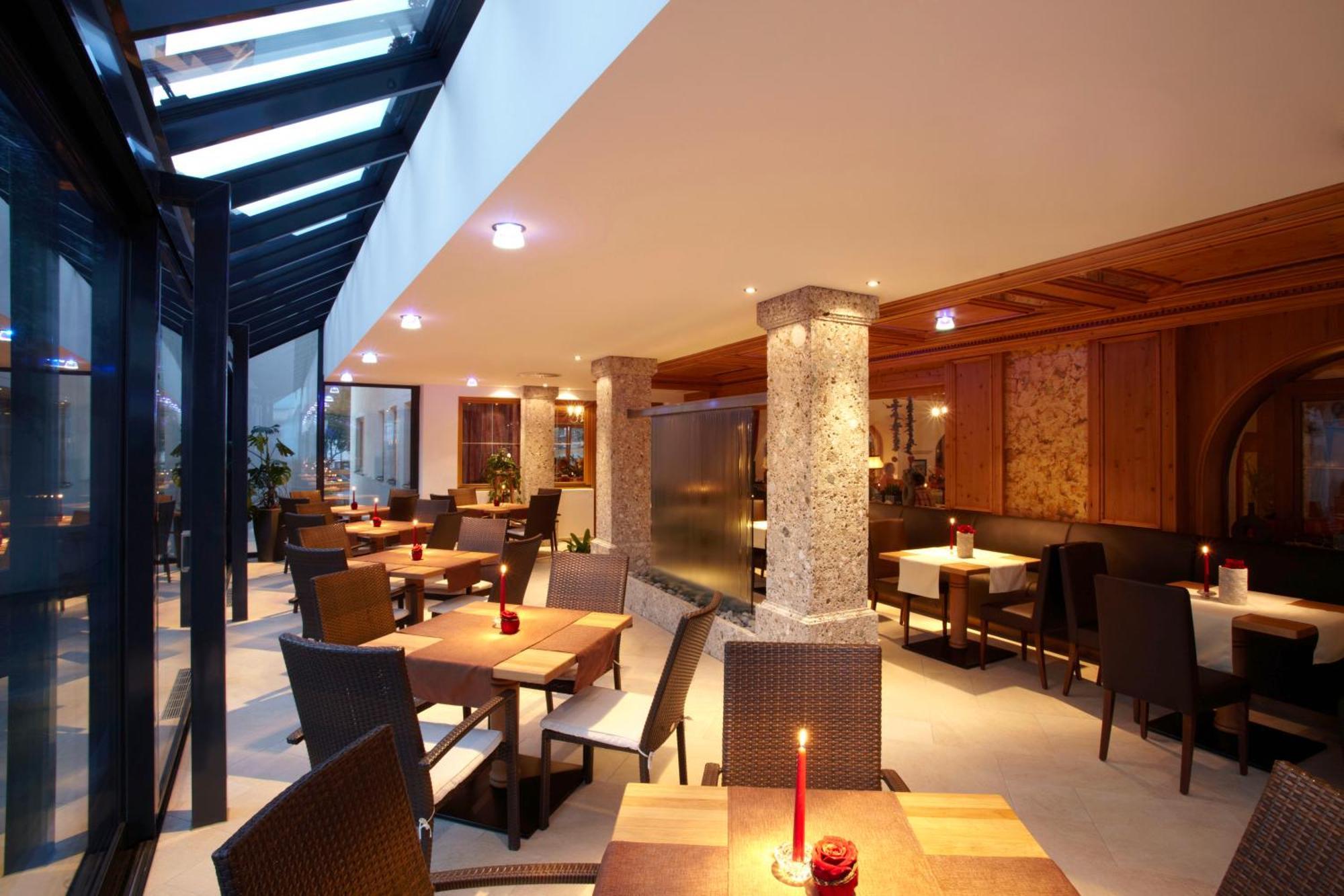 נאודרס Hotel Schwarzer Adler מראה חיצוני תמונה